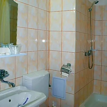 Sanda Szálloda Konstanca